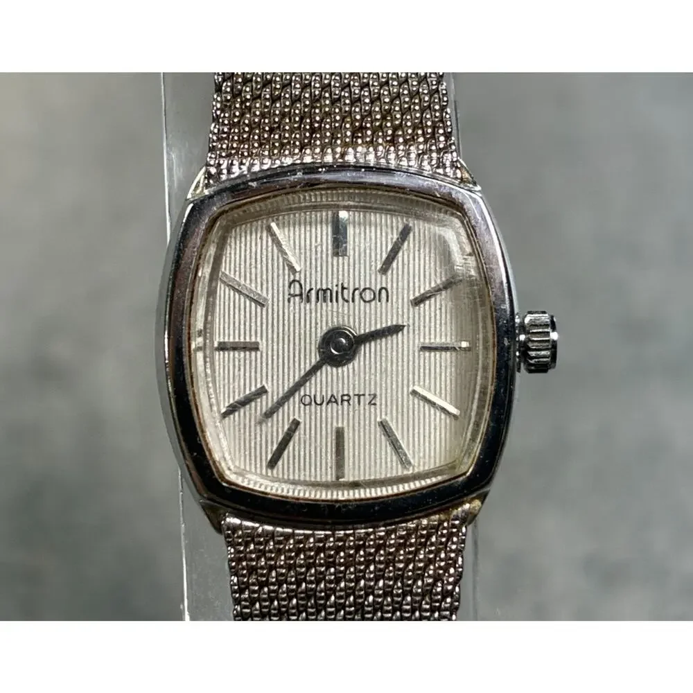 Vintage Armitron Women's Quartz Watch Silver Floral Mesh Band Tonneau Working